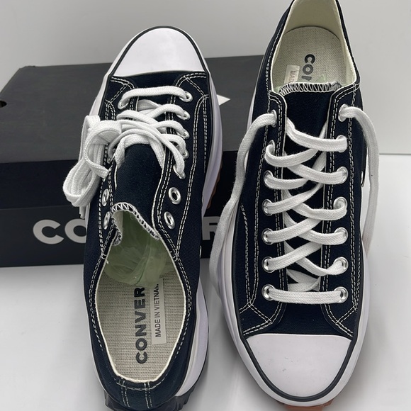 Converse Men’s RUN STAR HIKE OX BLACK/WHITE/GUM 168816C
Platforms Sneakers - Picture 12 of 16